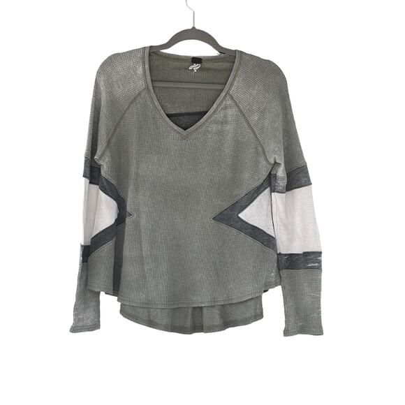 UO Free People Thermal Top Womans Small V-neck Raglan Long Sleeve Color Block - Picture 10 of 10
